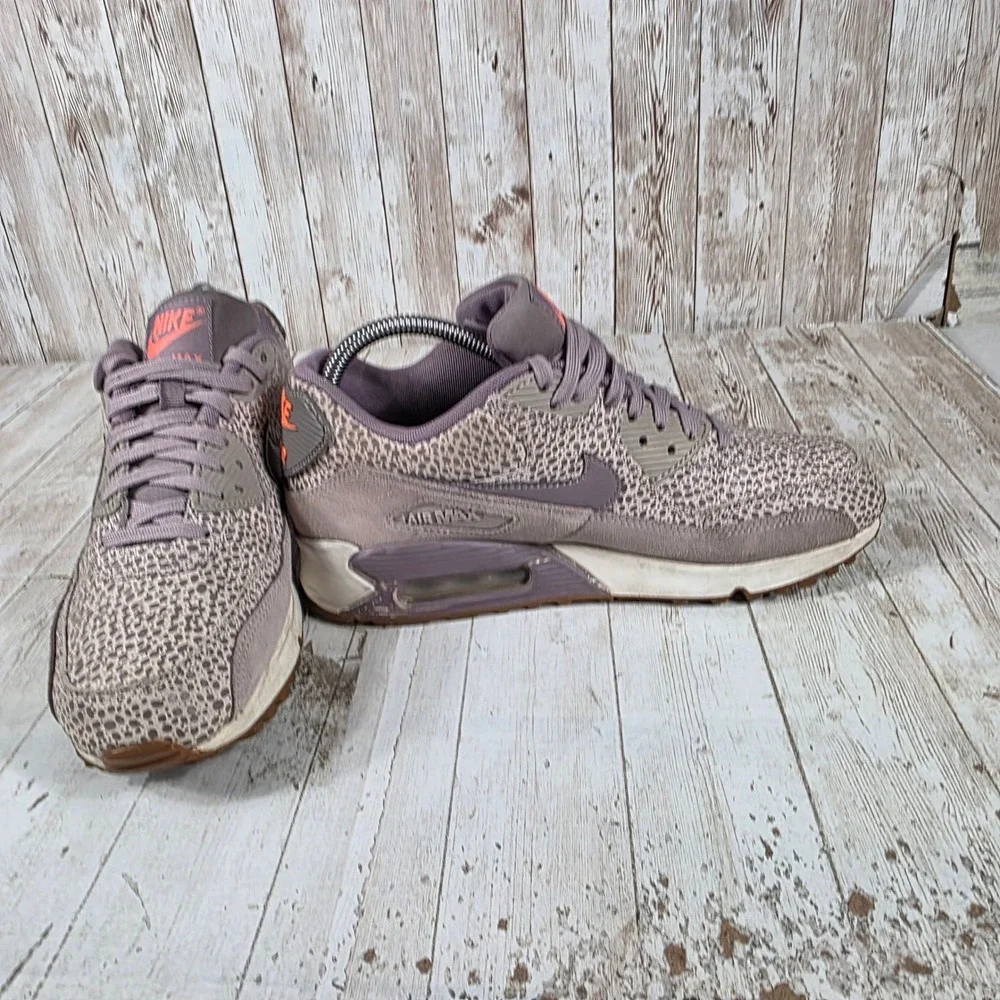 Nike Air Max 90 Premium Safari Plum Fog Purple Smoke 443817-500 Womens 8.5
